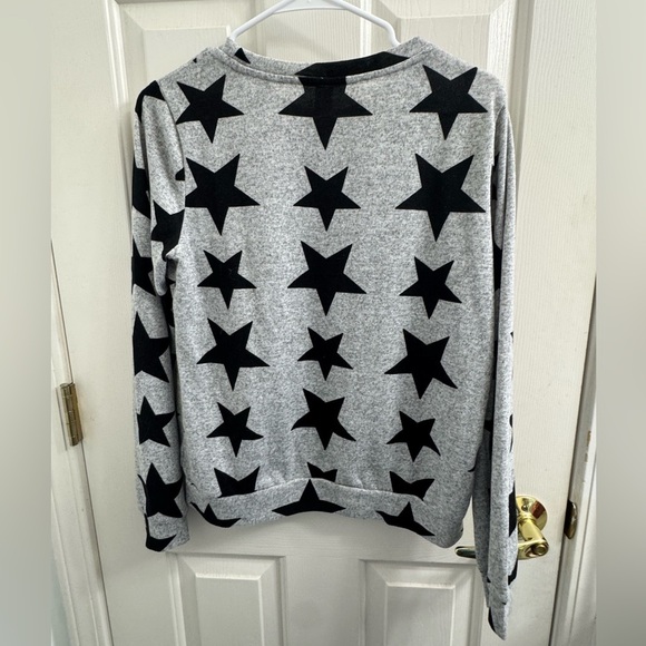 Women’s Allover Star Print Sweatshirt and Sweatpant set  Pajamas Gray and Black - Picture 10 of 10
